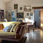 La Maison Rose *