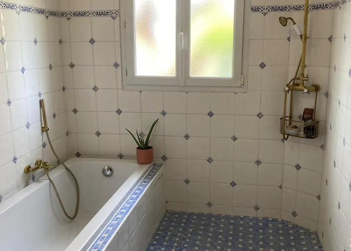 La Maison Rose بيت للعطل