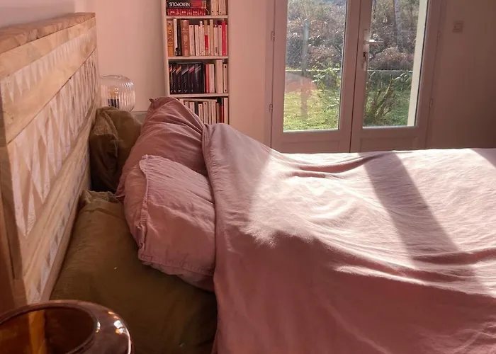 La Maison Rose بيت للعطل لو بورغ