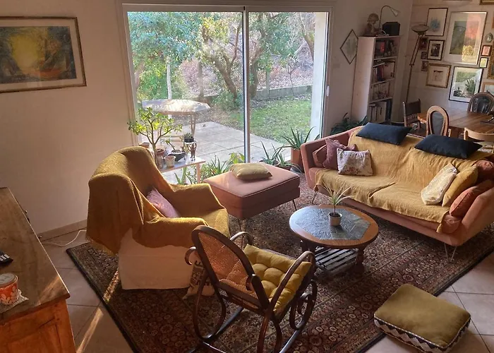 La Maison Rose *
